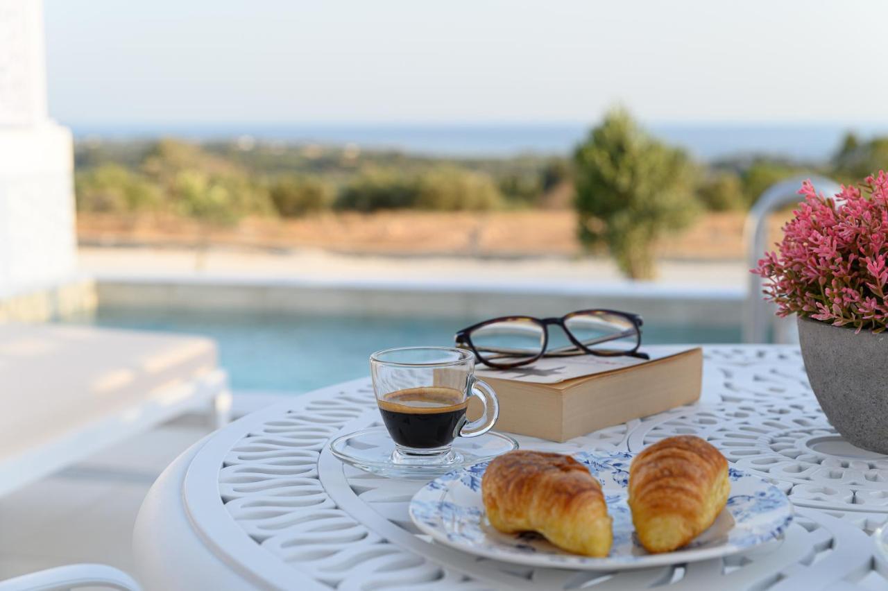 Hotel Dionysos Suites
