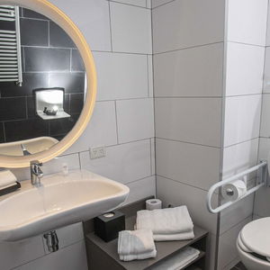 Hotel Hampton By Hilton Bariloche cazare San Carlos de Bariloche