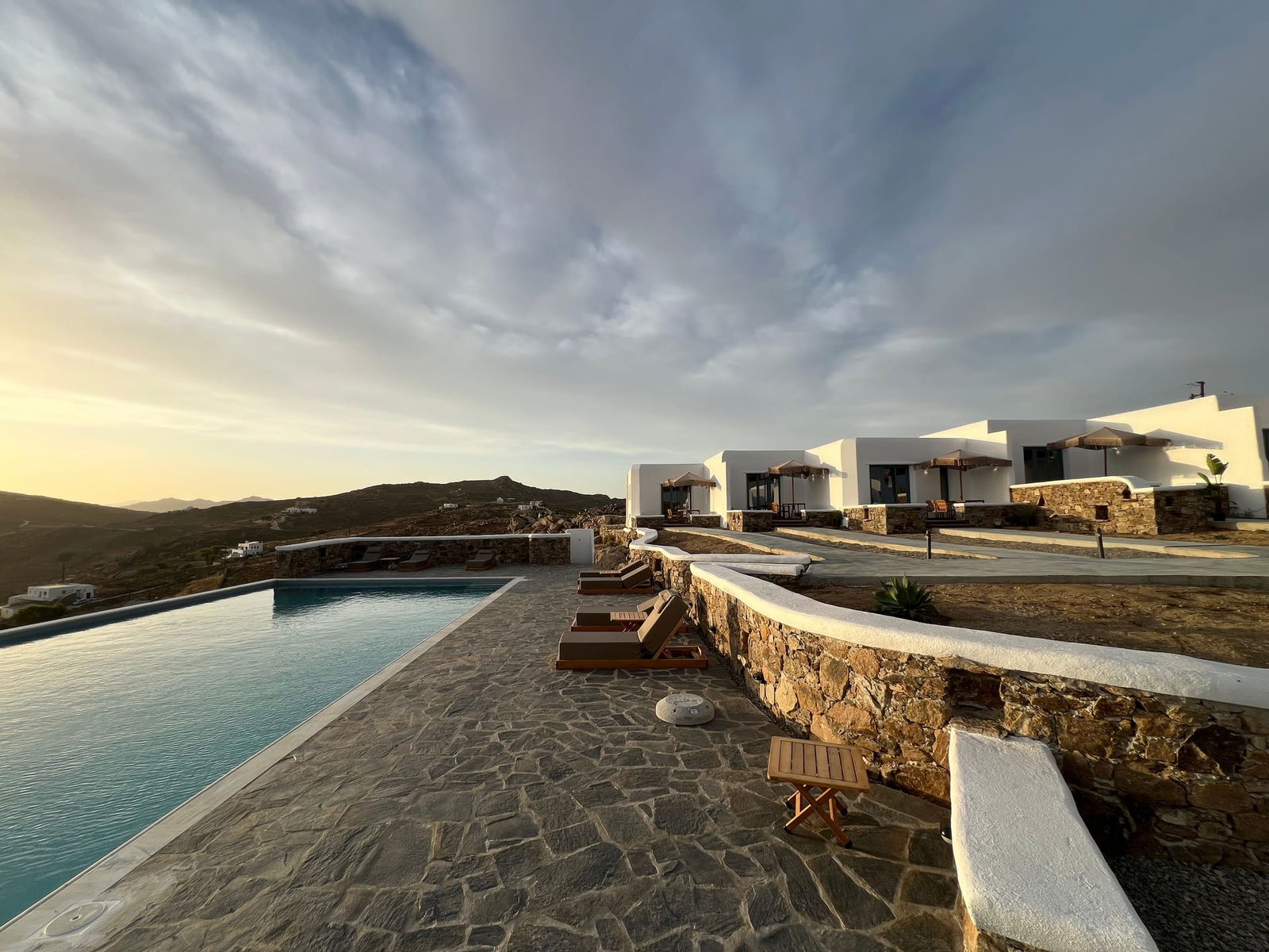 Hotel Thronos Suites
