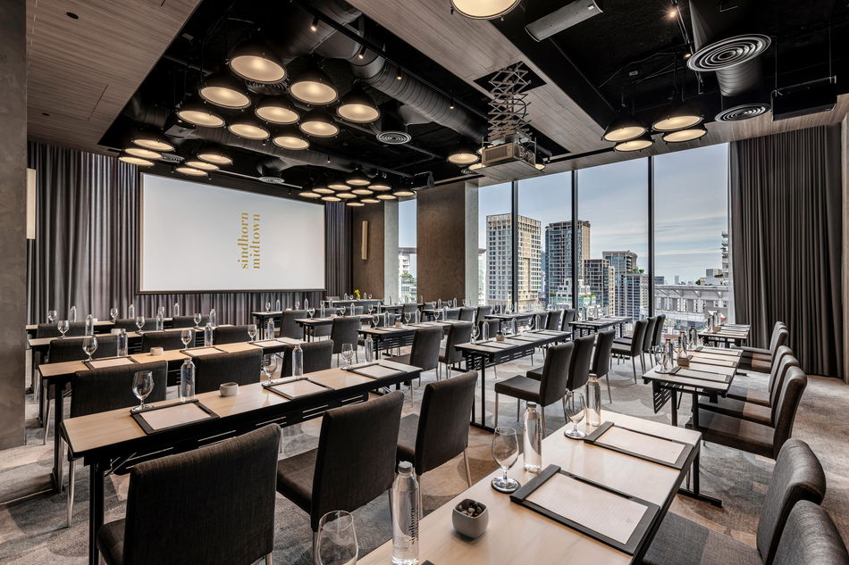 Sindhorn Midtown Hotel Bangkok, Vignette Collection, an IHG Hotel