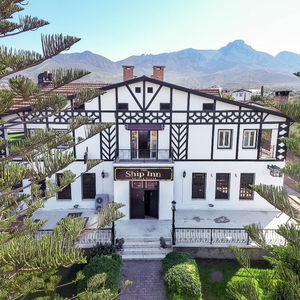 Hotel The Ship Inn Hotel cazare Kyrenia