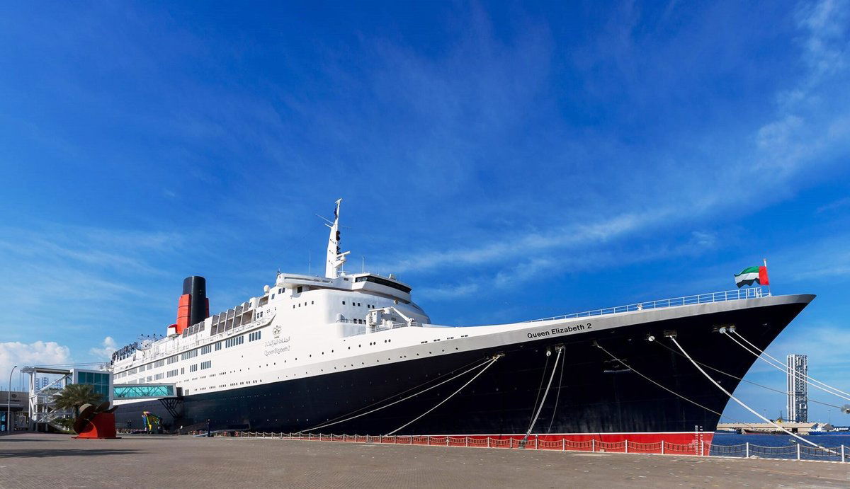 Hotel Queen Elizabeth 2