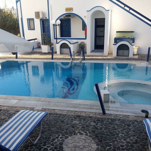 Sejur Roula Villa vacanta Insula Santorini