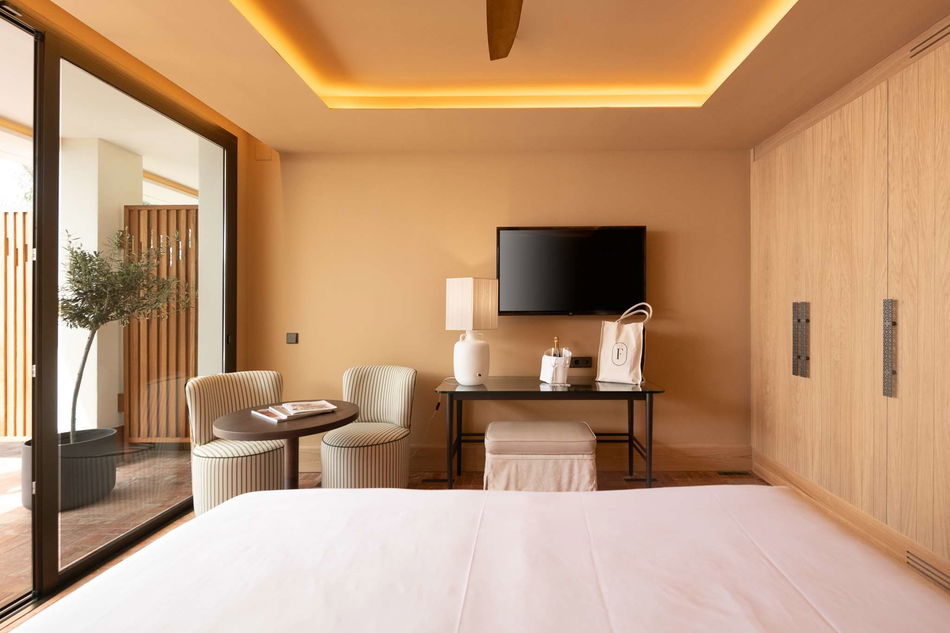 El Fuerte Marbella Room Example