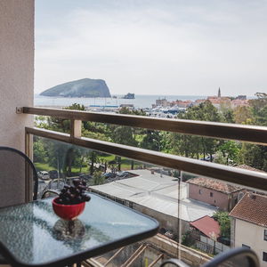Hotel Blue Marlin cazare Budva