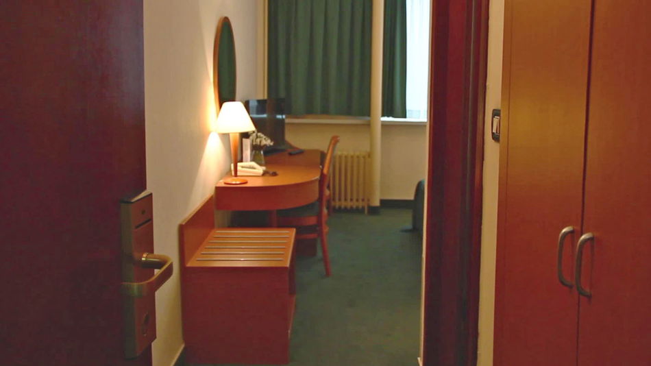 Central Hotel