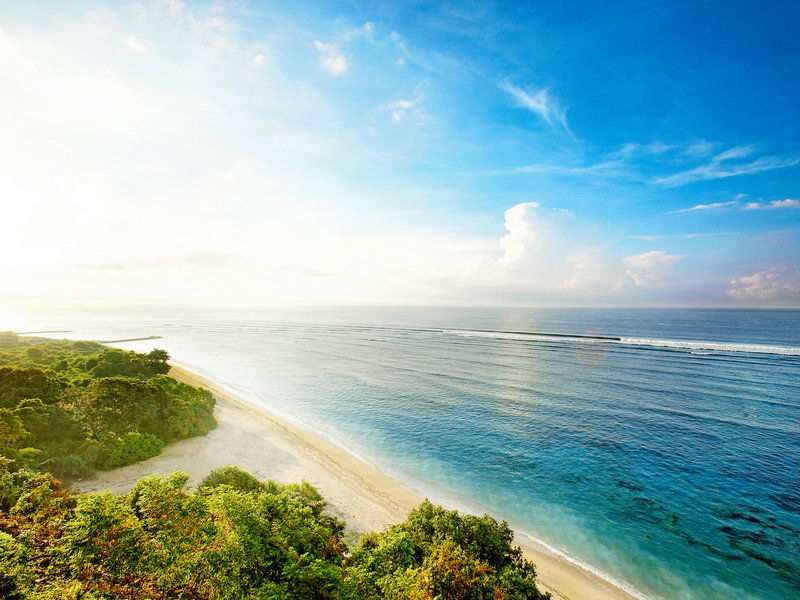 Samabe Bali Suites & Villas