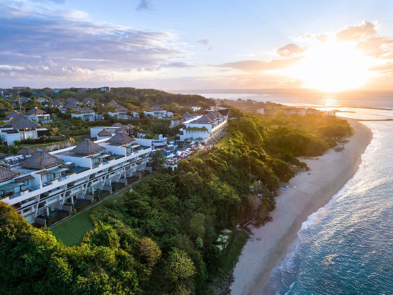 Samabe Bali Suites & Villas