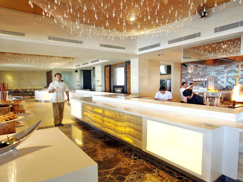 Samabe Bali Suites & Villas