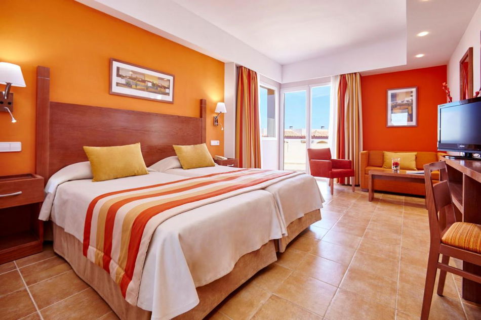 Universal Hotel Don Leon