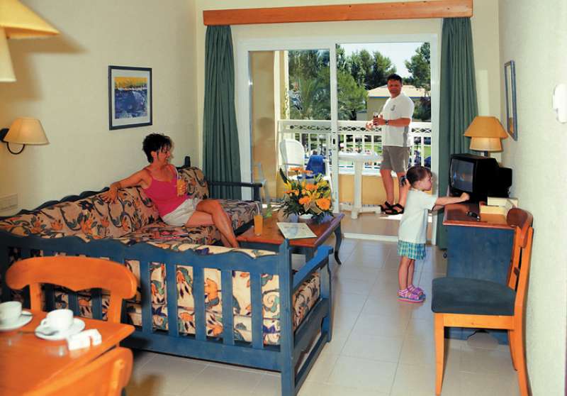 Prinsotel La Dorada Room Example