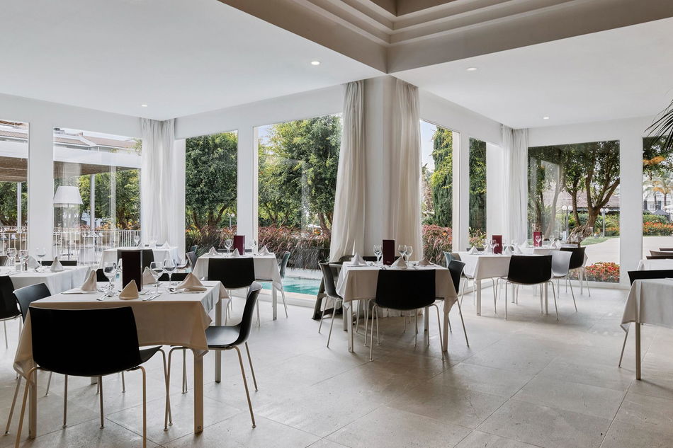 Prinsotel La Dorada Restaurant