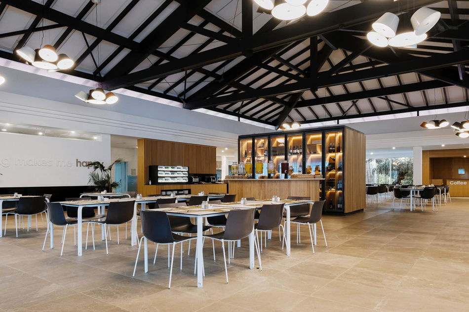 Prinsotel La Dorada Restaurant