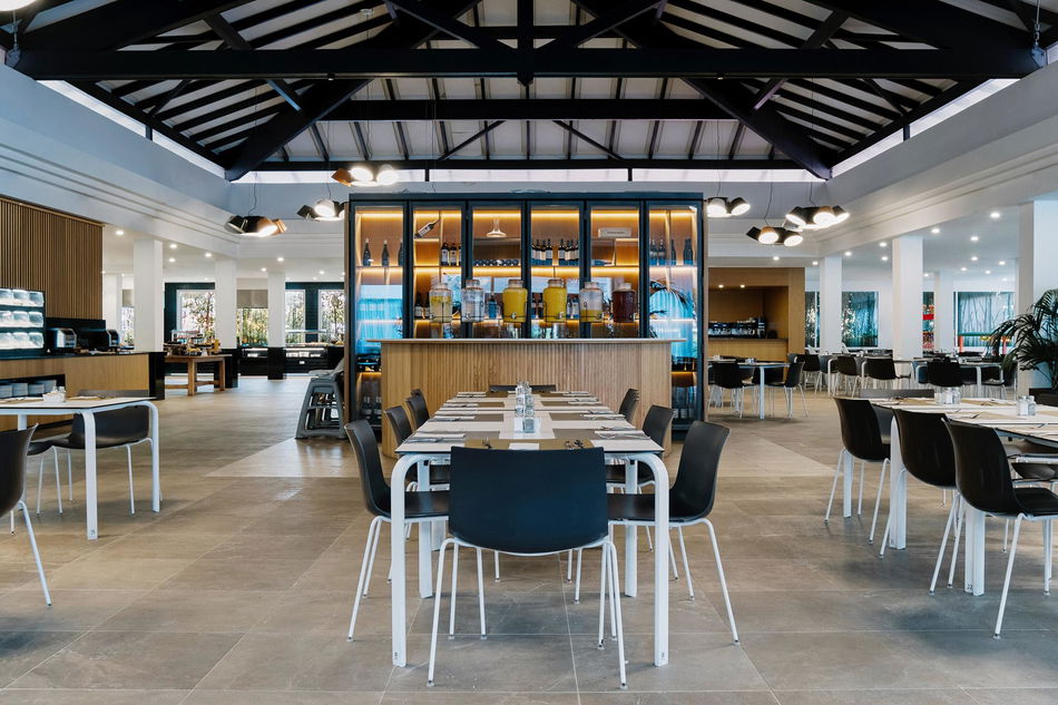 Prinsotel La Dorada Restaurant