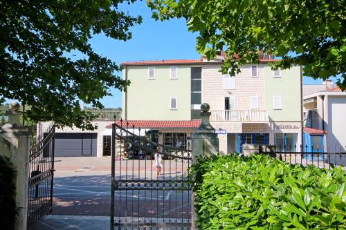 Hotel Apartment Vucic