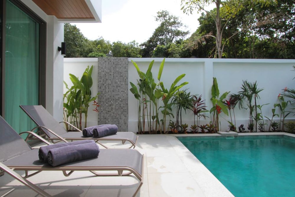 Ya Nui Beach Villas