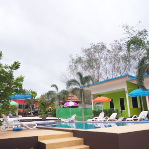 Sejur At Night Airport Resort vacanta Phuket