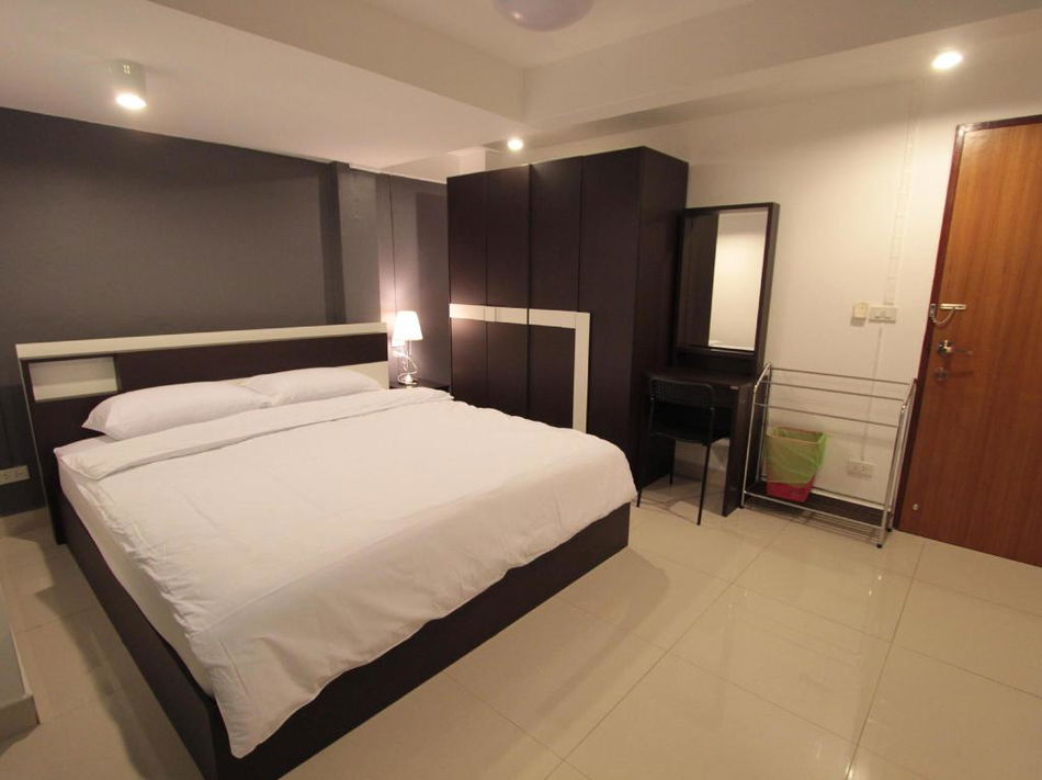 Napaville Huai Khwang
