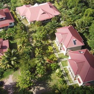 Sejur Villa Rafia Guesthouse vacanta Anse Volbert Village