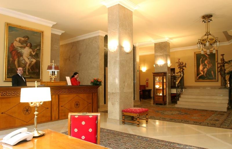 Hotel Mövenpick Bari Hotel
