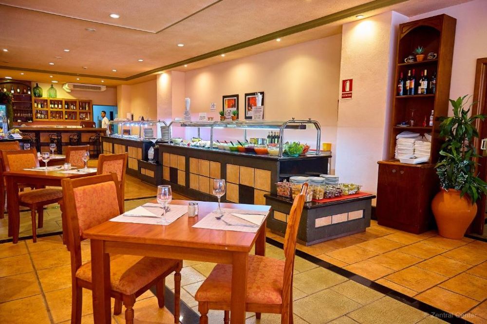 ZENTRAL CENTER -ADULTS ONLY-