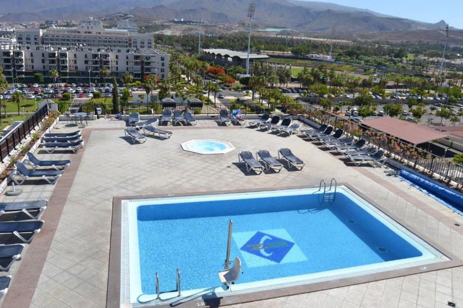 ZENTRAL CENTER -ADULTS ONLY-