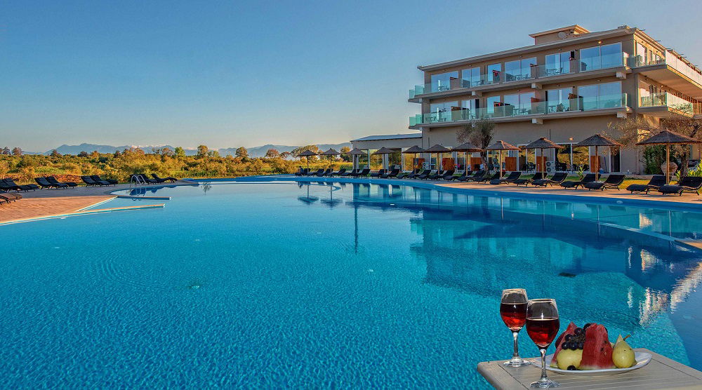 Hotel Laguna Holiday Resort