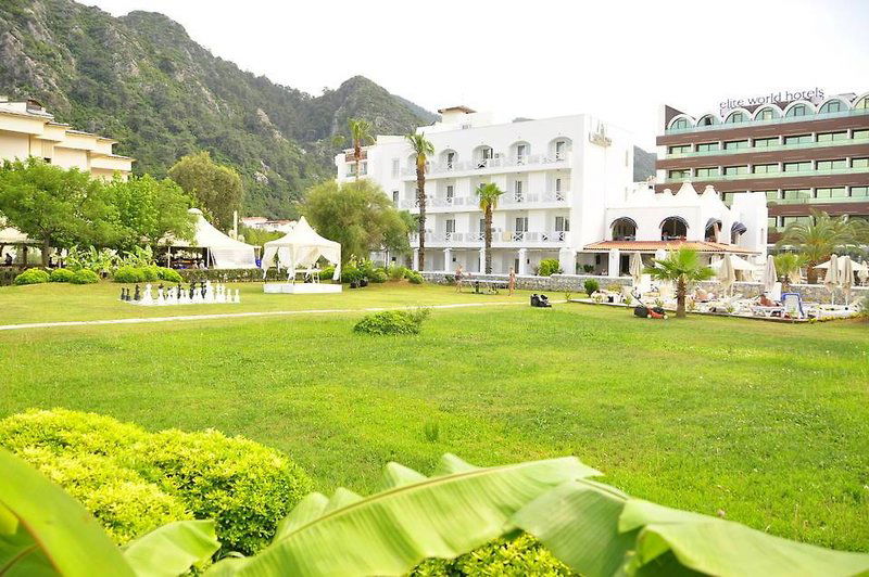 Casa Blanca Hotel