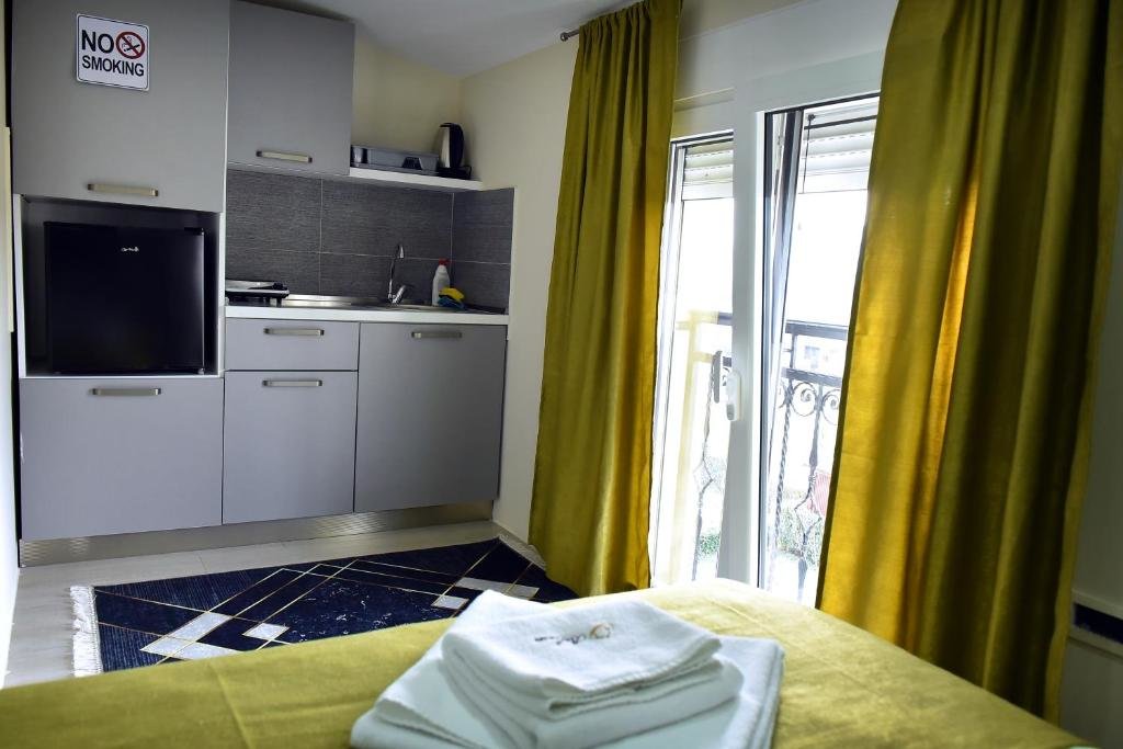 Hotel Studio Apartments Bulevar
