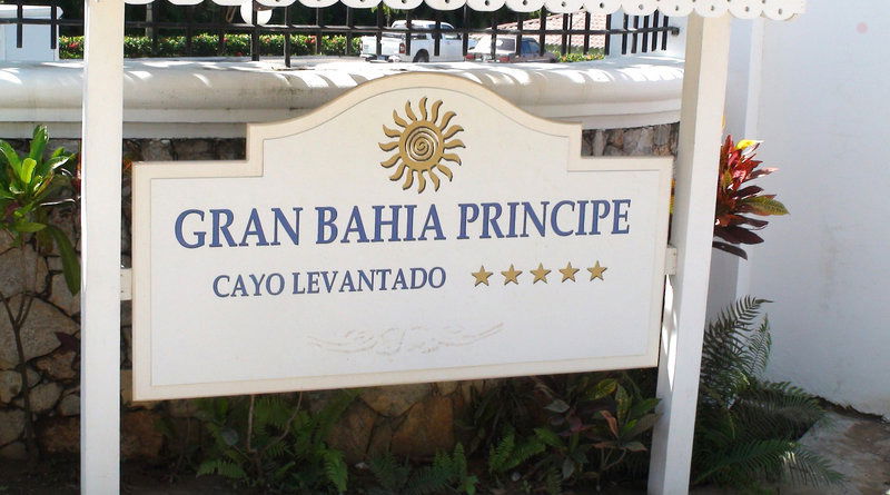 Cayo Levantado Resort Exterior