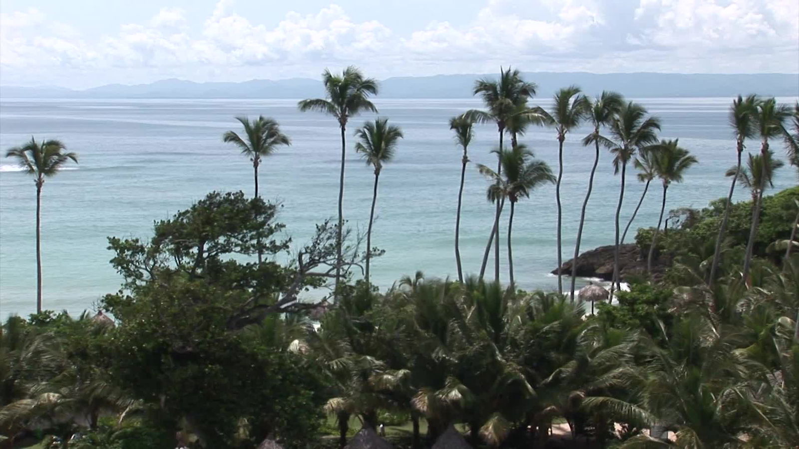 Cayo Levantado Resort Beach