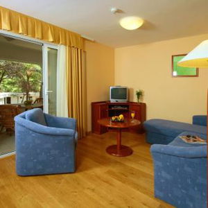 Hotel Adriatiq Resort Fontana Deluxe Apartments cazare Hvar