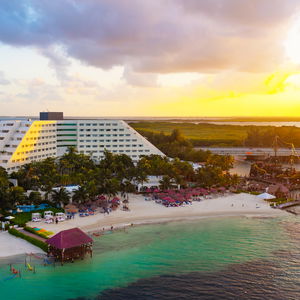 Sejur Oasis Palm vacanta Cancun