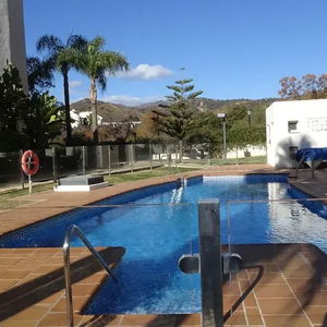 Sejur Peaceful Spacious 2 Bed 2 Bath Elviria Condo vacanta Marbella
