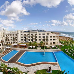 Hotel Capital Coast Resort & Spa cazare Pegeia