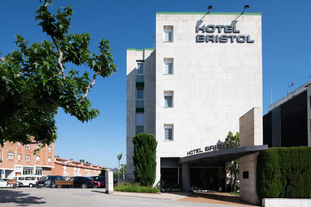 Hotel Catalonia Bristol