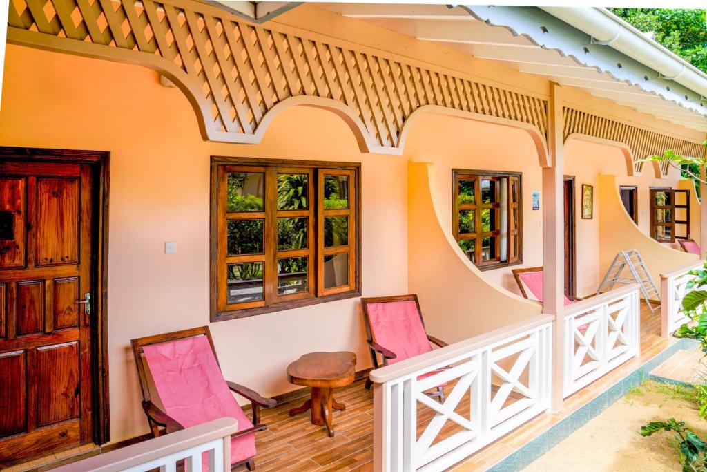 Hotel Bernique Guest House