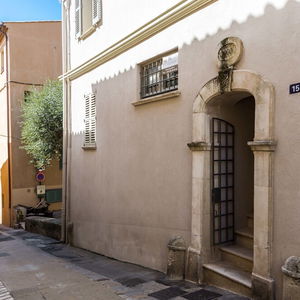 Hotel La Maison De L Ormeau cazare Saint-Tropez