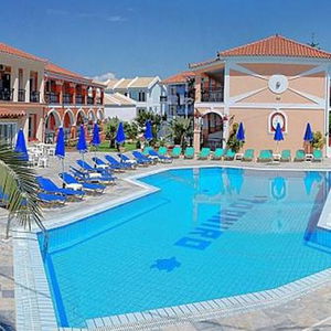 Hotel The Dream Studios To Oniro cazare Tragakion