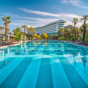 Hotel Concorde De Luxe Resort cazare Lara