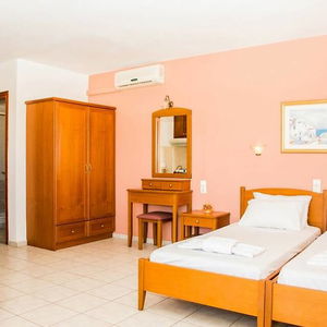 Hotel Villa Aphrodite cazare Stalis