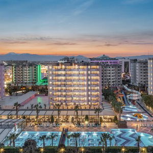 Hotel Ramada Resort By Wyndham Lara cazare Lara