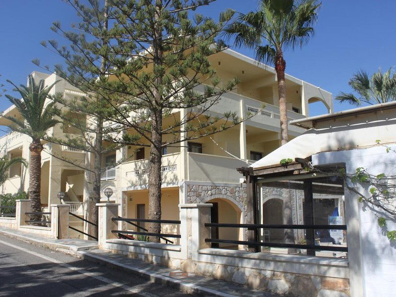 Hotel Sunny Suites Apartments