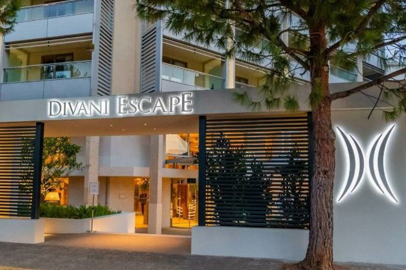 Hotel Divani Escape