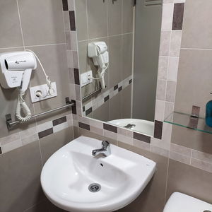 Sejur Pension Azahar vacanta SEVILIA