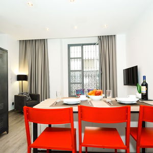 Hotel The Zentral Plaza De Armas cazare SEVILIA