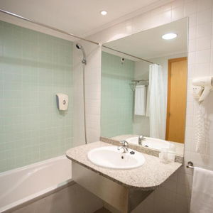 Hotel Antillia Health Club cazare Ponta Delgada