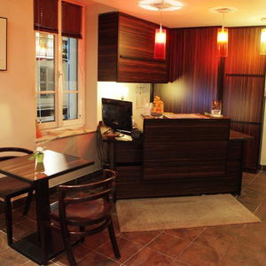 Hotel Hotel Le Mistral cazare Cannes