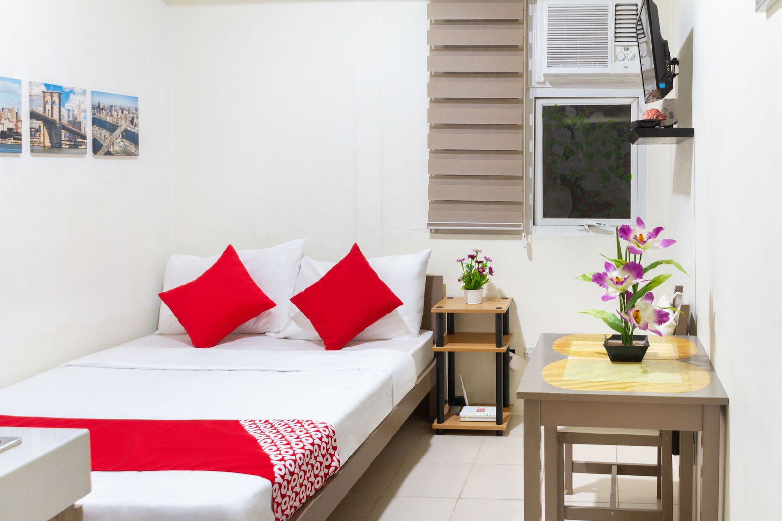 Hotel Oyo 143 Buenbyahe Urban Deca Tower Edsa