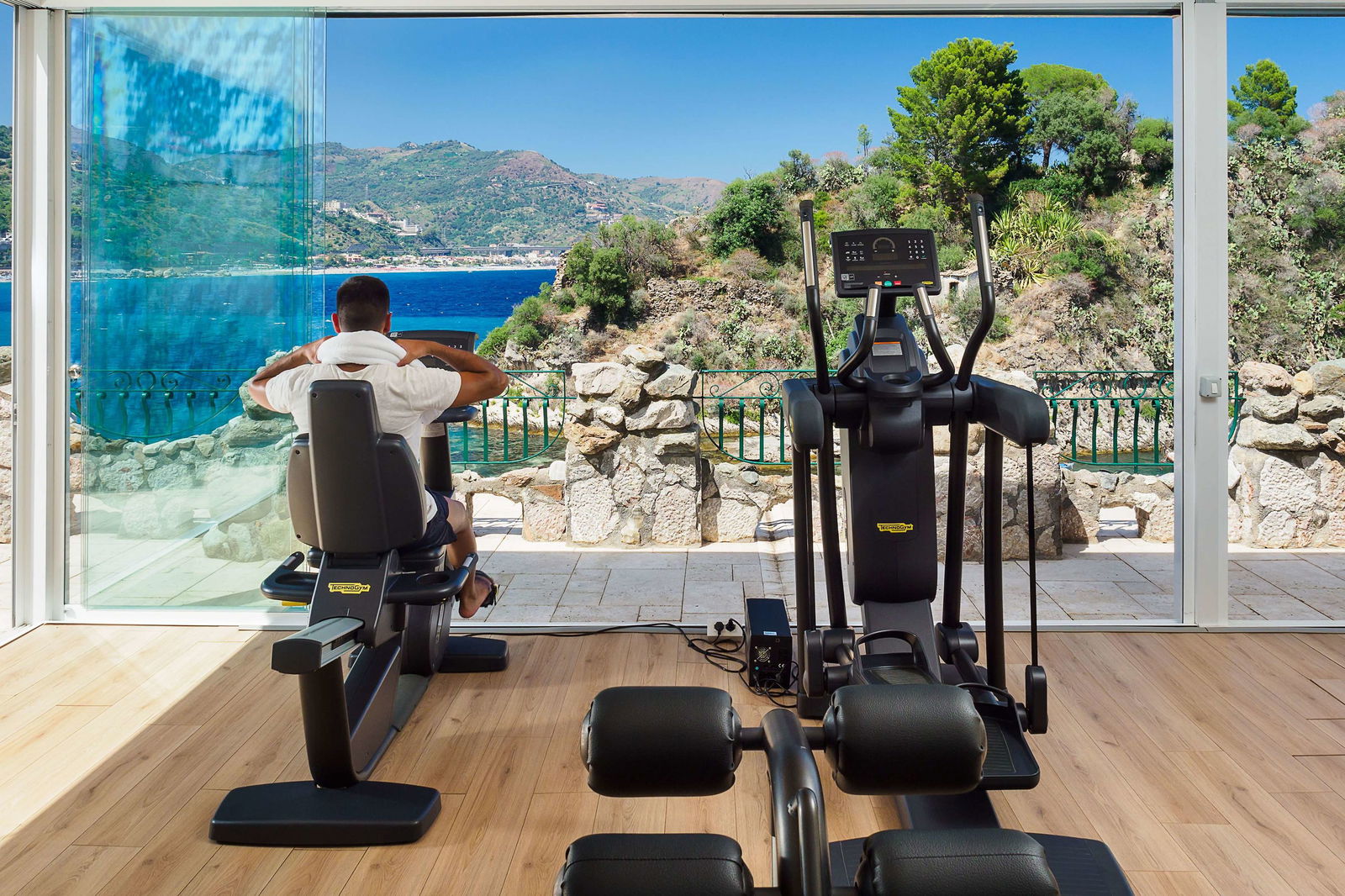 Atlantis Bay Sports and leisure